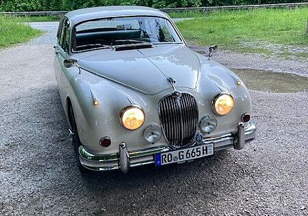 Jaguar MK II 2.4 RHD