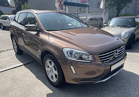 Volvo XC 60 XC60 3.2 AWD Auto.Leder.Panorama