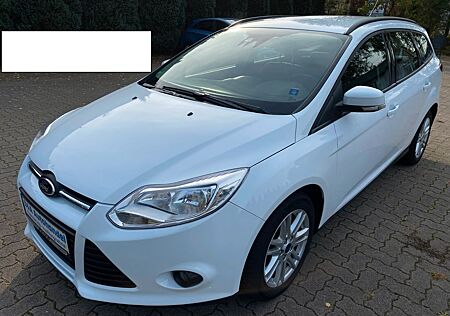 Ford Focus 1.6 Trend Turnier Automatik Navi SHZ PDC