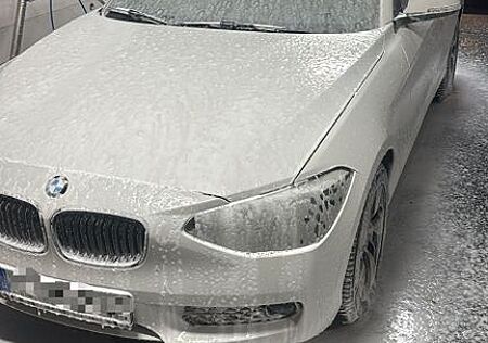 BMW 118D / 6 gang