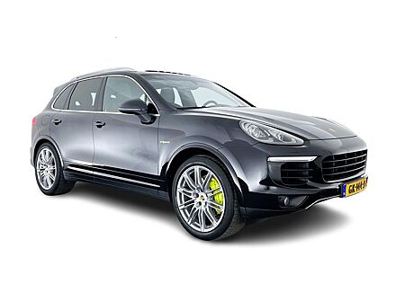 Porsche Cayenne 3.0 S E-Hybrid Aut. *PANO | LUXURY-LEATH