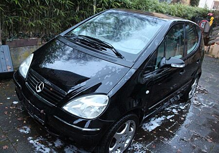 Mercedes-Benz 190 A Klasse mit wenig km und fast neuen Reifen