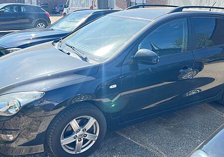 Hyundai i30 CW 1.4 Classic Classic