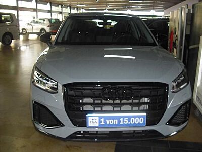 Audi Q2 35 1.5 TFSI advanced Optik-Paket schwarz