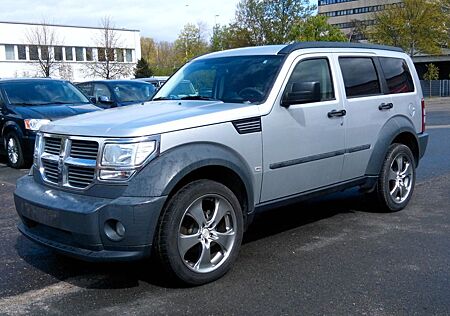 Dodge Nitro 3,7 Autom. Europa Leder 20Zoll 4x4