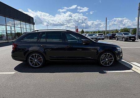 Skoda Octavia Combi RS/DSG/LED/NAVI/Kamera/1.Hand