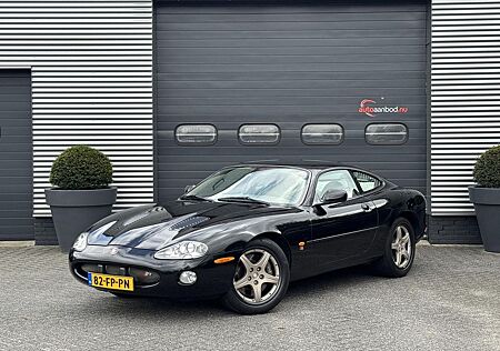 Jaguar XKR 4.0 V8 Coupé Selten MOOI! | Lederen Bekledin