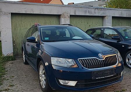 Skoda Octavia 1.6 TDI Greenline Combi 6 Gang