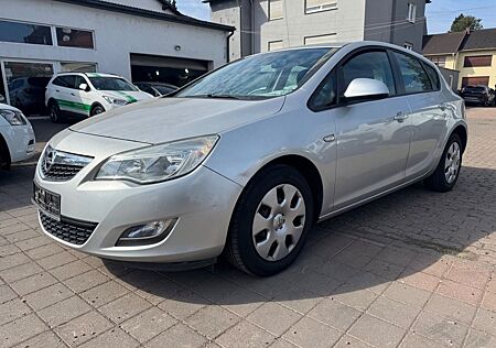 Opel Astra J Lim. 5-trg. "Zahnriemen NEU 160000KM"