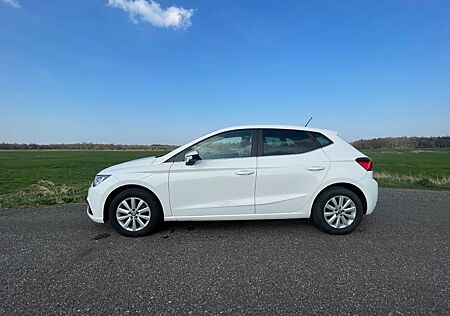 Seat Ibiza 1.6 TDI 70kW Style Style weiß