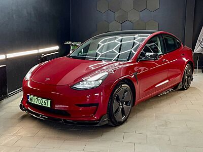 Tesla Model 3 Aero DWDesign Package Premium Red
