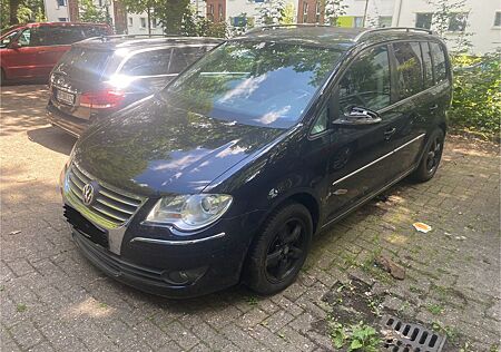 VW Touran Volkswagen 2.0 TDI DSG DPF Highline Highline