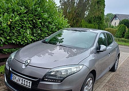 Renault Megane Dynamique ENERGY dCi 110 Start & Stop...