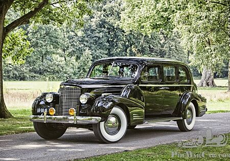 Cadillac Fleetwood 9019 V16 1939