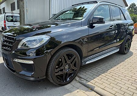 Mercedes-Benz ML 63 AMG 360 Kamera/Masage-Sitze/Panorama/