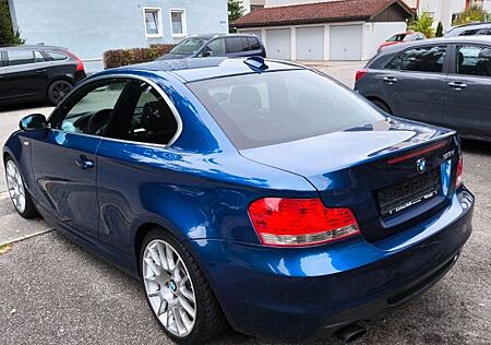 BMW 123d Coupé M-Paket Motorsport LeMans Blau 18zoll