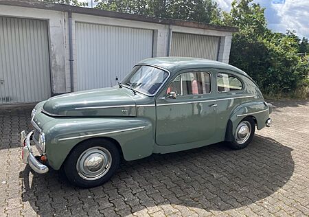 Volvo PV544