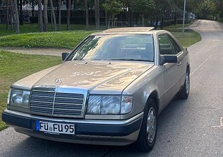 Mercedes-Benz CE 230
