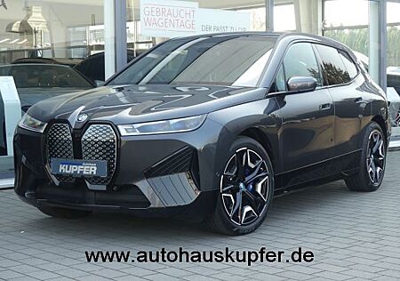 BMW iX M60 Sportpak.AHK°22"-LASER°PANO°Massag°Bowers