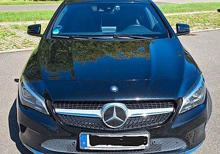 Mercedes-Benz CLA 220 Shooting Brake CLA 220 d 4MATIC DCT ...