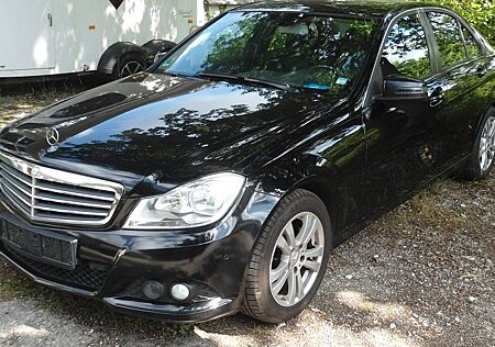 Mercedes-Benz C 180 CDI BlueEFFICIENCY ELEGANCE