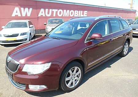 Skoda Superb Combi Elegance 1-Hand+Serviceheft