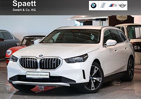 BMW i5 eDrive40 Touring HK HiFi DAB LED Komfortzg.