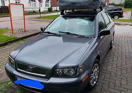 Volvo V40 1.8 -