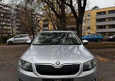Skoda Octavia PANORAMADACH - 1.4 TSI DSG