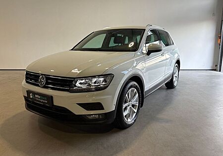 VW Tiguan Volkswagen 2.0 TSI 4Motion DSG Standheizung Kamera A