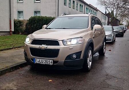 Chevrolet Captiva 2.2 LTZ 4WD 7-Sitzer LTZ