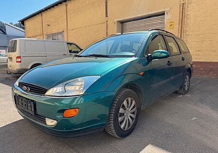 Ford Focus 1.6 Ghia /HU Neu/