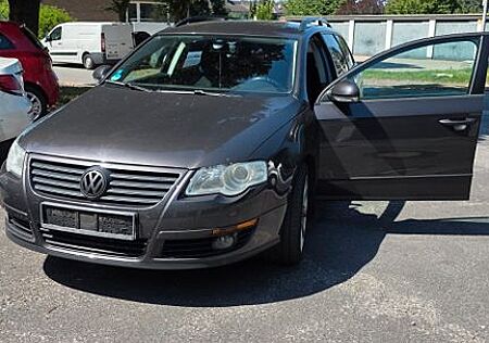 VW Passat Variant Volkswagen 2.0 TDI DPF DSG Trendline Var...