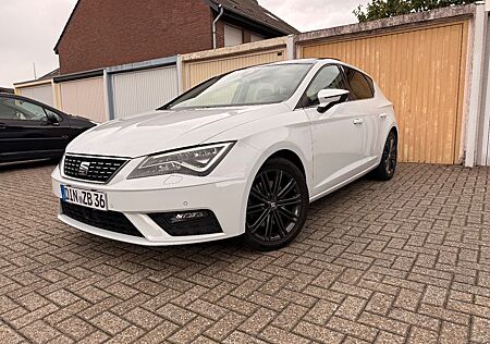 Seat Leon 2.0 TDI Xcellence DSG Pano Acc Dcc Carplay