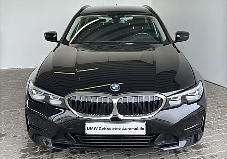 BMW 330iA Tour. Advantage Navi.LED.M-LR.WLAN.PDCv+h