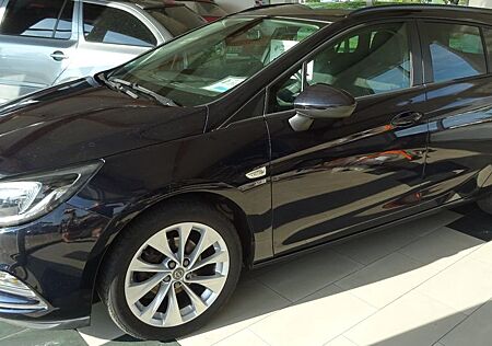 Opel Astra ST 1.4 Turbo Sitzheizung ALU`S Nebelschein
