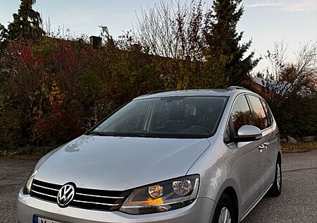 VW Sharan gebraucht kaufen VW Sharan Volkswagen Familienwagen mit Herz, gepflegt & zuverlässig