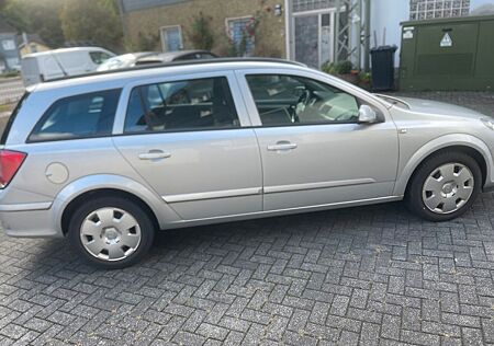 Opel Astra Caravan -TÜV NEU