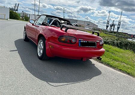 Mazda MX-5 1.9i ABS/Airbag -