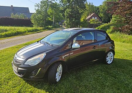 Opel Corsa 1.4 Color Stripes 74kW Color Stripes