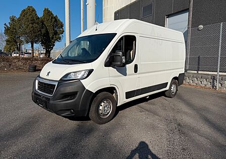 Peugeot Boxer Kasten Hochraum 330 L2H2 Pro BlueHDi 130