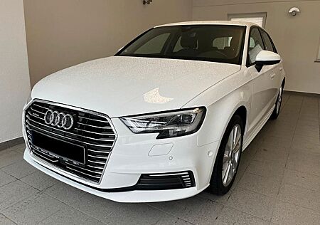 Audi A3 TFSI S tronic Sportback