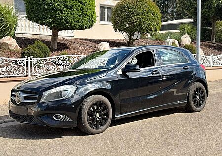 Mercedes-Benz A 220 A -Klasse CDI / d BlueEfficiency
