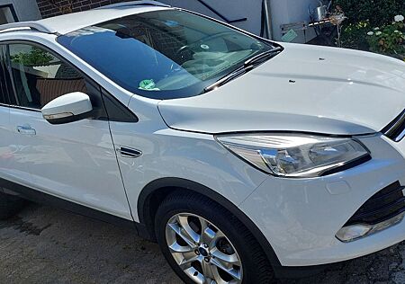 Ford Kuga 1,6 EcoBoost 4x4 134kW Individual Autom...