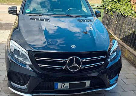 Mercedes-Benz GLE 43 AMG Mercedes-AMG GLE 43 4MATIC Merced...