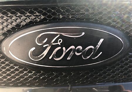 Ford Streetka 1.6 -