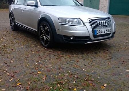 Audi A6 Allroad 3.0TDI (DPF) quattro tiptronic -