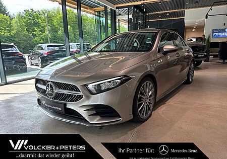 Mercedes-Benz A 220 4M LIMO+AMG+TOTWINKEL+NAVI+WIDESCREEN+LED