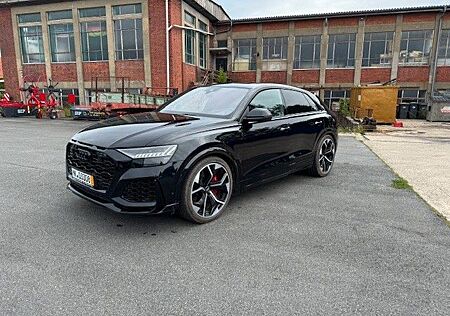 Audi RS Q8 RSQ8 TFSI quattro tiptronic -