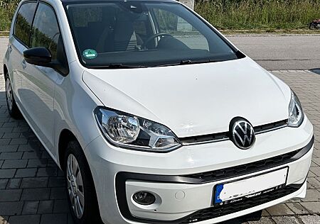 VW Up Volkswagen ! nur 8000km